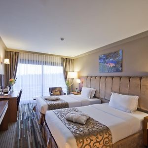 Superior Double or Twin Room City View